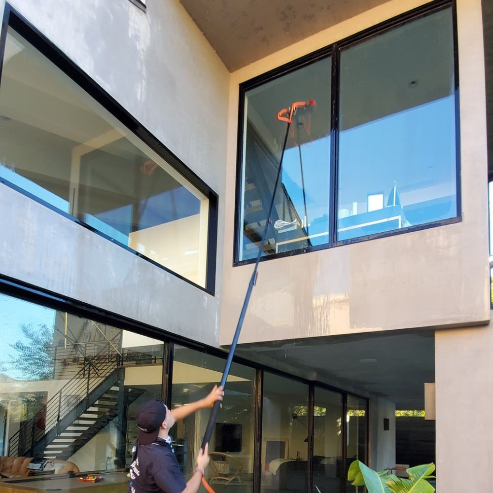 Business Window Cleaning North Hollywood, CA by Window Washing Bros