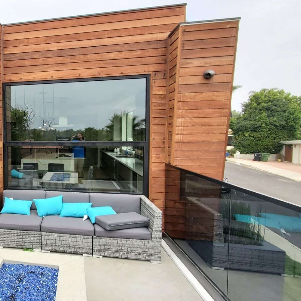 Business Window Cleaning Services Glendale CA - Window Washing Bros