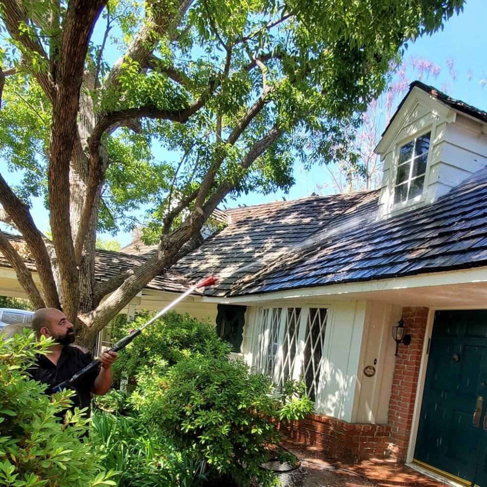 Residential Pressure Washing Services in San Fernando Valley, CA - Window Washing Bros