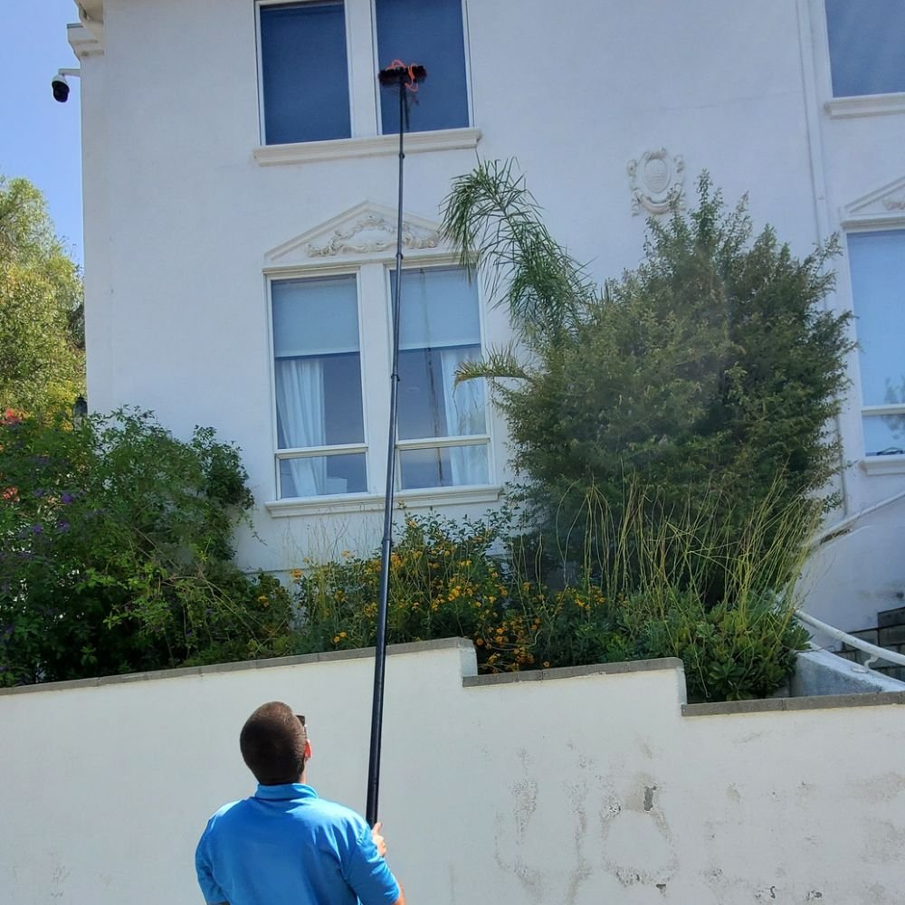 Window Cleaning Services Burbank, CA - Window Washing Bros