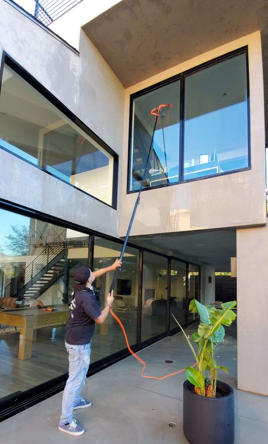 Glendale Window Cleaning - Window Washing Bros
